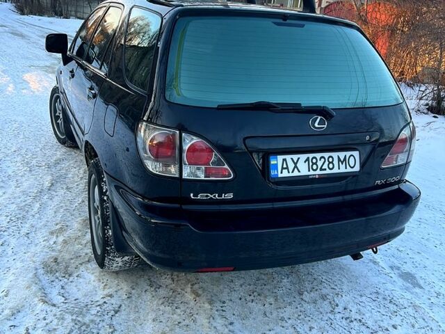 Чорний Лексус РХ, об'ємом двигуна 3 л та пробігом 290 тис. км за 5900 $, фото 4 на Automoto.ua