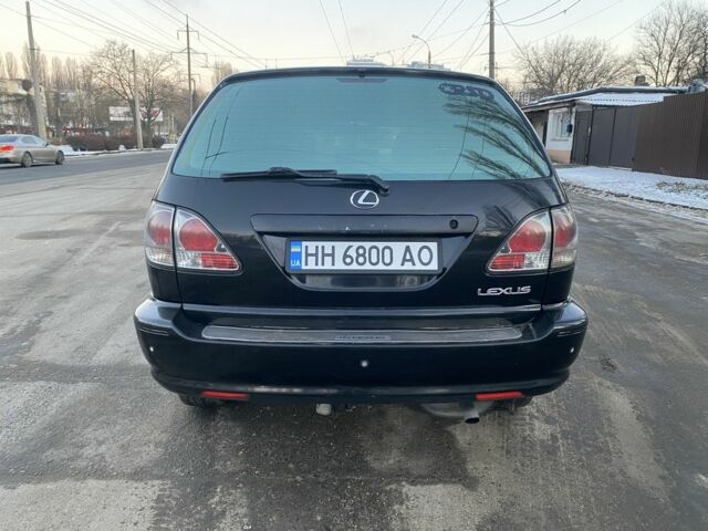 Черный Лексус РХ, объемом двигателя 3 л и пробегом 380 тыс. км за 5000 $, фото 3 на Automoto.ua