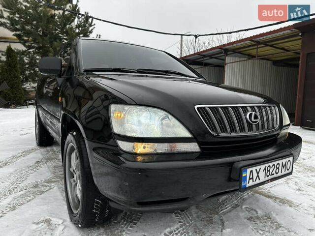 Чорний Лексус РХ, об'ємом двигуна 3 л та пробігом 397 тис. км за 6200 $, фото 7 на Automoto.ua