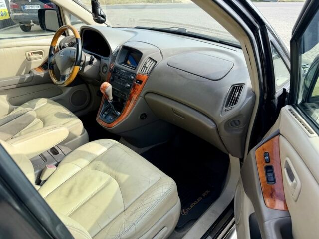 Чорний Лексус РХ, об'ємом двигуна 3 л та пробігом 240 тис. км за 5014 $, фото 9 на Automoto.ua