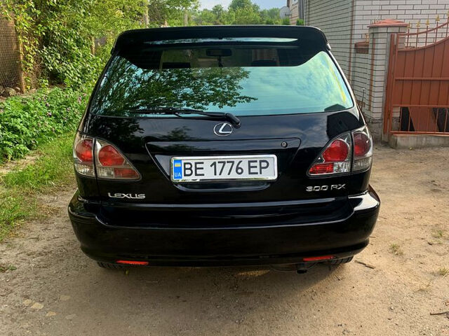 Черный Лексус РХ, объемом двигателя 3 л и пробегом 320 тыс. км за 5600 $, фото 8 на Automoto.ua