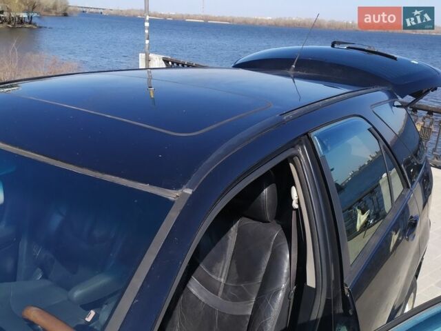 Черный Лексус РХ, объемом двигателя 3 л и пробегом 396 тыс. км за 7200 $, фото 2 на Automoto.ua