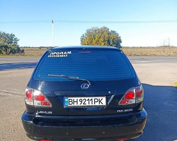 Черный Лексус РХ, объемом двигателя 3 л и пробегом 300 тыс. км за 6000 $, фото 7 на Automoto.ua