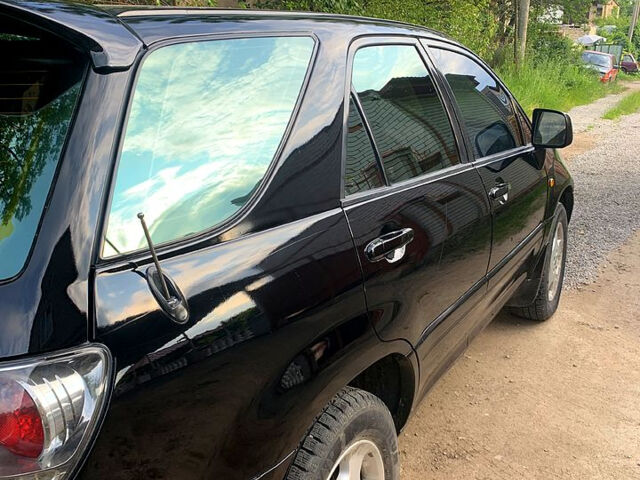 Черный Лексус РХ, объемом двигателя 3 л и пробегом 320 тыс. км за 5600 $, фото 10 на Automoto.ua