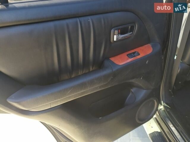 Черный Лексус РХ, объемом двигателя 3 л и пробегом 396 тыс. км за 7200 $, фото 13 на Automoto.ua