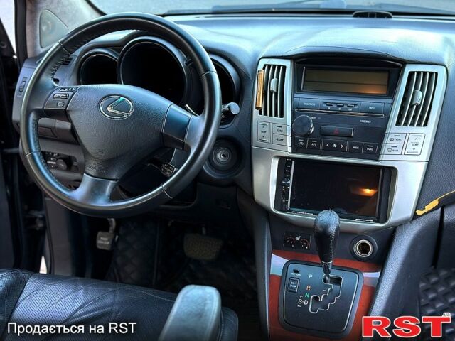 Черный Лексус РХ, объемом двигателя 3 л и пробегом 284 тыс. км за 7400 $, фото 5 на Automoto.ua