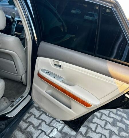 Чорний Лексус РХ, об'ємом двигуна 3.31 л та пробігом 512 тис. км за 6200 $, фото 6 на Automoto.ua