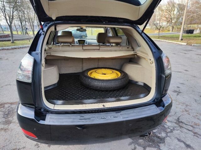 Черный Лексус РХ, объемом двигателя 3.3 л и пробегом 260 тыс. км за 8450 $, фото 4 на Automoto.ua