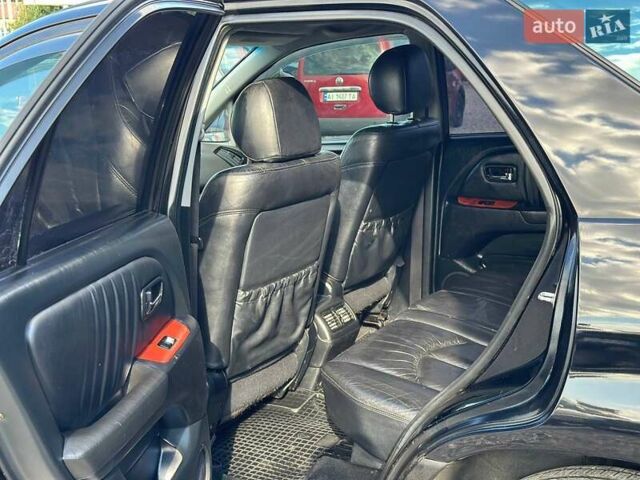Чорний Лексус РХ, об'ємом двигуна 3 л та пробігом 280 тис. км за 5800 $, фото 6 на Automoto.ua