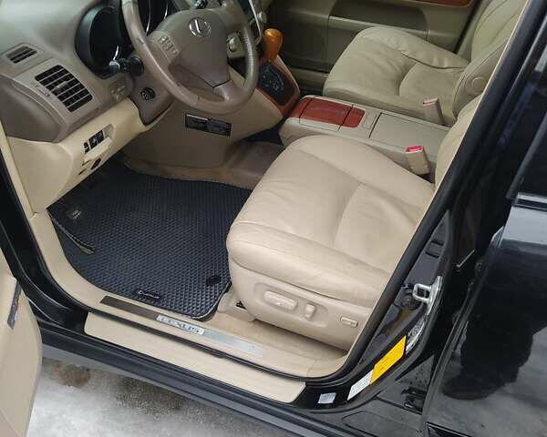 Черный Лексус РХ, объемом двигателя 3.31 л и пробегом 263 тыс. км за 8250 $, фото 7 на Automoto.ua
