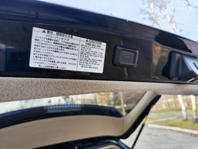 Черный Лексус РХ, объемом двигателя 3.3 л и пробегом 260 тыс. км за 8450 $, фото 3 на Automoto.ua