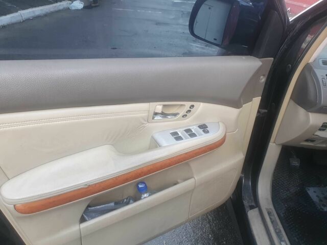 Чорний Лексус РХ, об'ємом двигуна 3.3 л та пробігом 410 тис. км за 7999 $, фото 3 на Automoto.ua