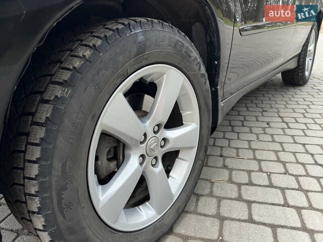 Черный Лексус РХ, объемом двигателя 3 л и пробегом 335 тыс. км за 8700 $, фото 17 на Automoto.ua