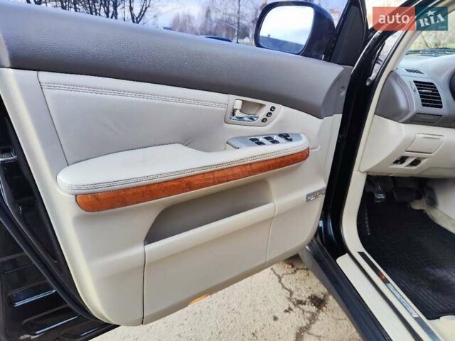 Чорний Лексус РХ, об'ємом двигуна 3.3 л та пробігом 260 тис. км за 8450 $, фото 7 на Automoto.ua