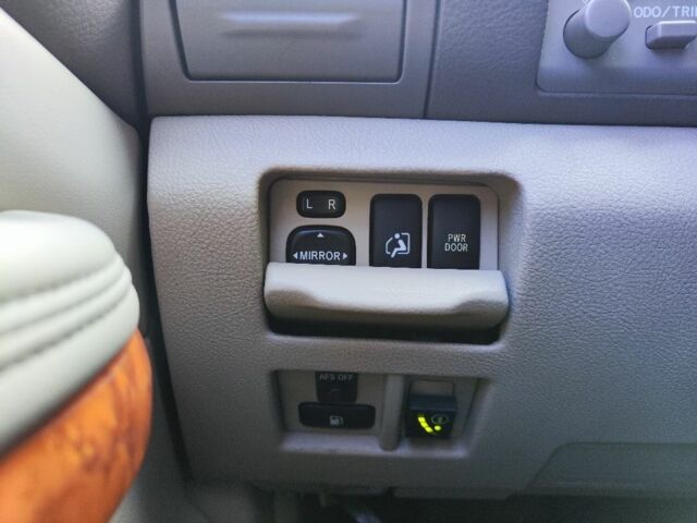 Чорний Лексус РХ, об'ємом двигуна 0 л та пробігом 260 тис. км за 8200 $, фото 8 на Automoto.ua