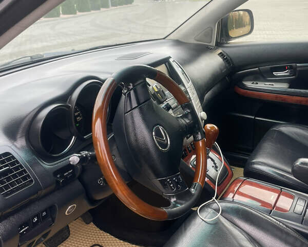 Лексус РХ 2004 в Виннице на Automoto.ua Черный Лексус РХ, объемом двигателя 3 л и пробегом 310 тыс. км за 7650 $, фото 17 на Automoto.ua