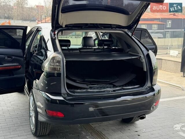 Черный Лексус РХ, объемом двигателя 3 л и пробегом 297 тыс. км за 7999 $, фото 39 на Automoto.ua