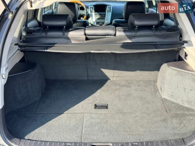 Черный Лексус РХ, объемом двигателя 3.3 л и пробегом 296 тыс. км за 10300 $, фото 34 на Automoto.ua