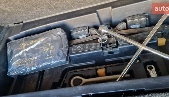 Чорний Лексус РХ, об'ємом двигуна 3 л та пробігом 297 тис. км за 8500 $, фото 6 на Automoto.ua