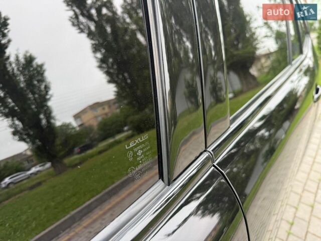 Чорний Лексус РХ, об'ємом двигуна 3 л та пробігом 250 тис. км за 8900 $, фото 29 на Automoto.ua