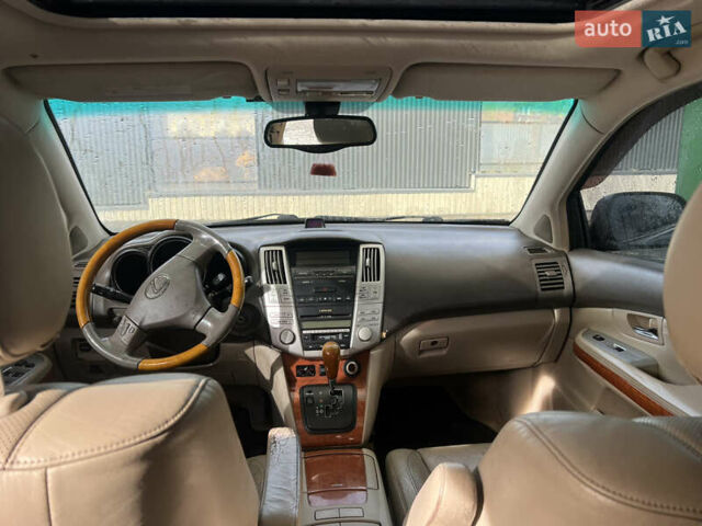 Черный Лексус РХ, объемом двигателя 3 л и пробегом 285 тыс. км за 9500 $, фото 6 на Automoto.ua