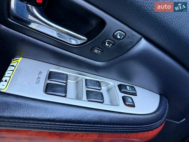 Черный Лексус РХ, объемом двигателя 3 л и пробегом 250 тыс. км за 8700 $, фото 17 на Automoto.ua