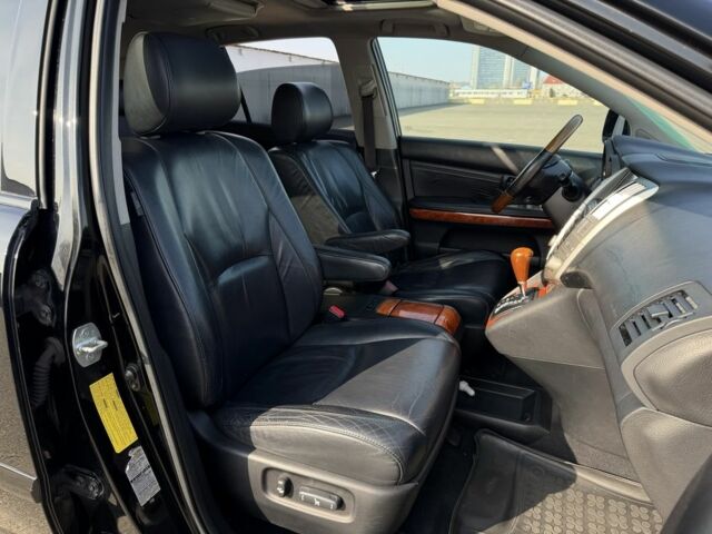 Черный Лексус РХ, объемом двигателя 3.3 л и пробегом 296 тыс. км за 10300 $, фото 23 на Automoto.ua