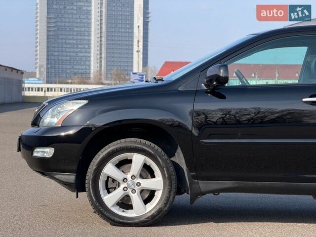 Черный Лексус РХ, объемом двигателя 3.3 л и пробегом 296 тыс. км за 10300 $, фото 13 на Automoto.ua