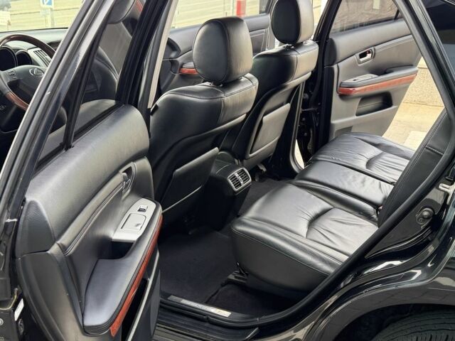 Чорний Лексус РХ, об'ємом двигуна 3 л та пробігом 297 тис. км за 7999 $, фото 10 на Automoto.ua