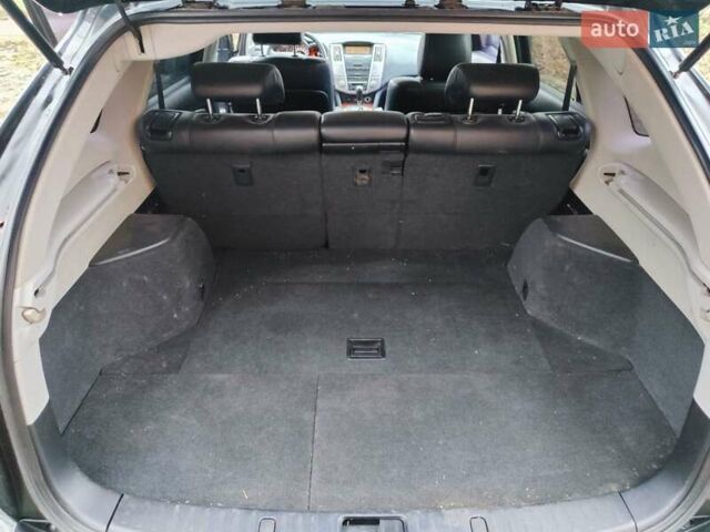 Черный Лексус РХ, объемом двигателя 3 л и пробегом 297 тыс. км за 8500 $, фото 1 на Automoto.ua