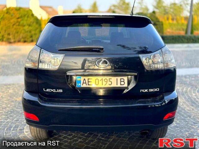 Черный Лексус РХ, объемом двигателя 3 л и пробегом 200 тыс. км за 6850 $, фото 10 на Automoto.ua