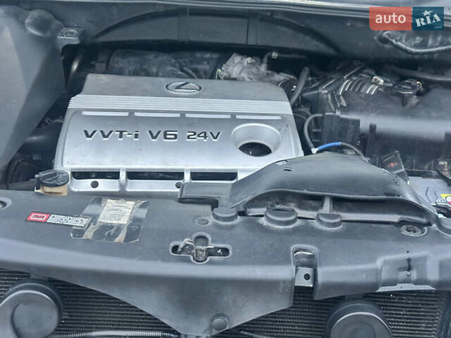 Черный Лексус РХ, объемом двигателя 3 л и пробегом 270 тыс. км за 9000 $, фото 12 на Automoto.ua