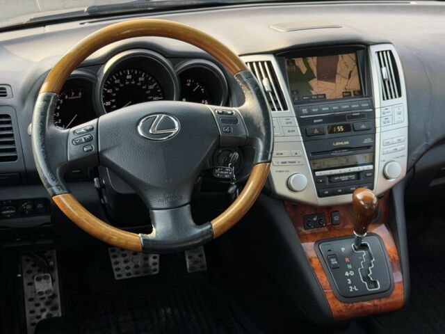 Черный Лексус РХ, объемом двигателя 3.3 л и пробегом 296 тыс. км за 10300 $, фото 13 на Automoto.ua