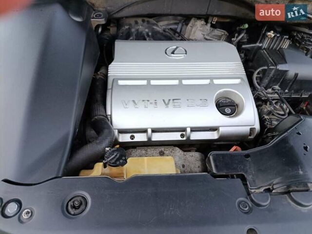Чорний Лексус РХ, об'ємом двигуна 3.31 л та пробігом 200 тис. км за 10000 $, фото 14 на Automoto.ua