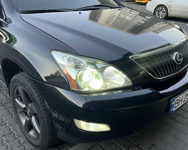 Черный Лексус РХ, объемом двигателя 3.31 л и пробегом 350 тыс. км за 8900 $, фото 1 на Automoto.ua