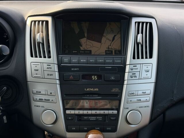 Черный Лексус РХ, объемом двигателя 3.3 л и пробегом 296 тыс. км за 10300 $, фото 12 на Automoto.ua