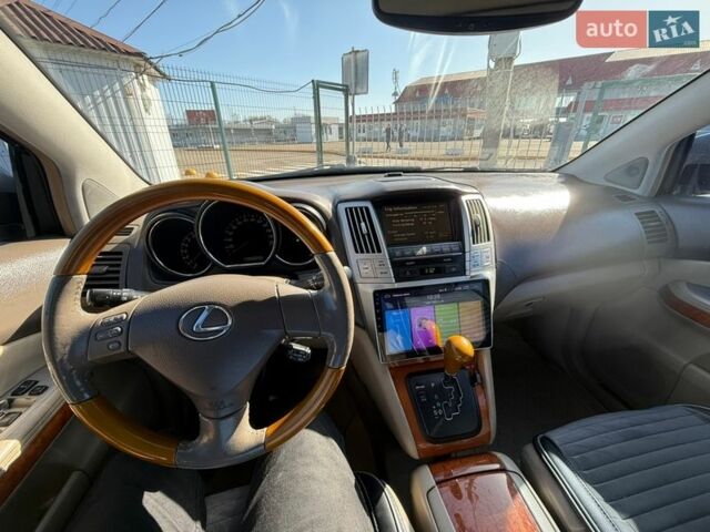 Черный Лексус РХ, объемом двигателя 3 л и пробегом 335 тыс. км за 7990 $, фото 16 на Automoto.ua