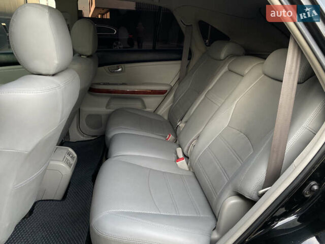 Черный Лексус РХ, объемом двигателя 3 л и пробегом 271 тыс. км за 7900 $, фото 27 на Automoto.ua