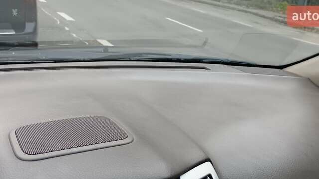 Черный Лексус РХ, объемом двигателя 3.31 л и пробегом 296 тыс. км за 8900 $, фото 32 на Automoto.ua