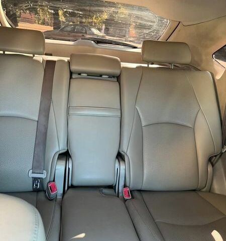 Черный Лексус РХ, объемом двигателя 3.3 л и пробегом 299 тыс. км за 9900 $, фото 10 на Automoto.ua