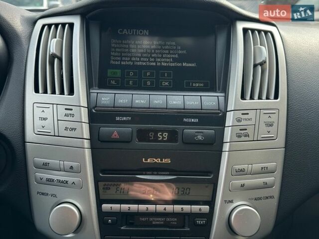 Чорний Лексус РХ, об'ємом двигуна 3 л та пробігом 250 тис. км за 11200 $, фото 12 на Automoto.ua