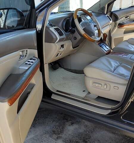 Черный Лексус РХ, объемом двигателя 3.3 л и пробегом 280 тыс. км за 8200 $, фото 5 на Automoto.ua