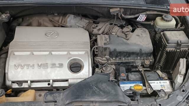 Черный Лексус РХ, объемом двигателя 3.31 л и пробегом 296 тыс. км за 8900 $, фото 62 на Automoto.ua