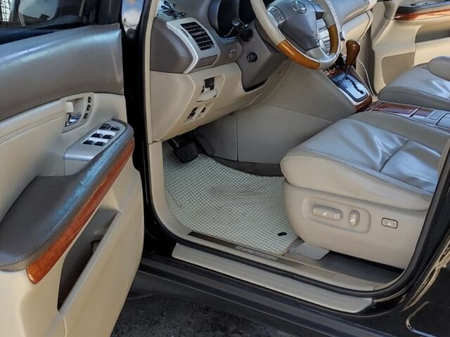 Черный Лексус РХ, объемом двигателя 3.3 л и пробегом 285 тыс. км за 8200 $, фото 6 на Automoto.ua