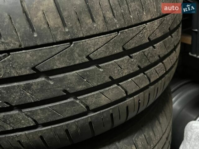 Черный Лексус РХ, объемом двигателя 3.3 л и пробегом 230 тыс. км за 10000 $, фото 18 на Automoto.ua