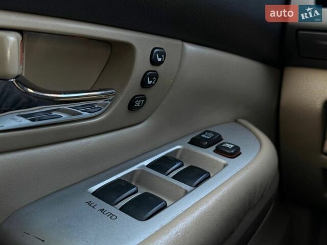 Чорний Лексус РХ, об'ємом двигуна 3.31 л та пробігом 374 тис. км за 9790 $, фото 16 на Automoto.ua