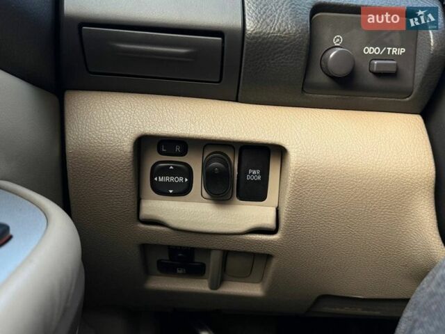 Чорний Лексус РХ, об'ємом двигуна 3.31 л та пробігом 374 тис. км за 9790 $, фото 17 на Automoto.ua