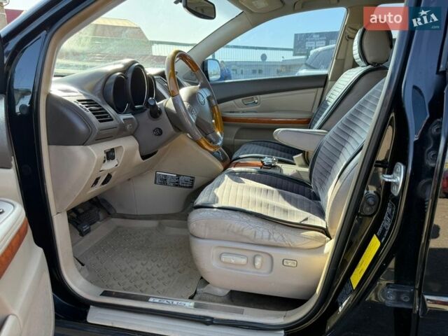 Черный Лексус РХ, объемом двигателя 3 л и пробегом 335 тыс. км за 7990 $, фото 12 на Automoto.ua