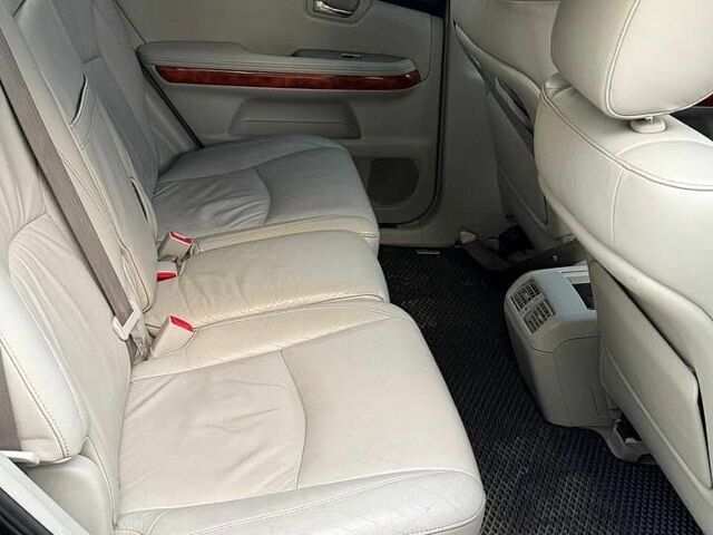 Чорний Лексус РХ, об'ємом двигуна 3.3 л та пробігом 612 тис. км за 7500 $, фото 9 на Automoto.ua