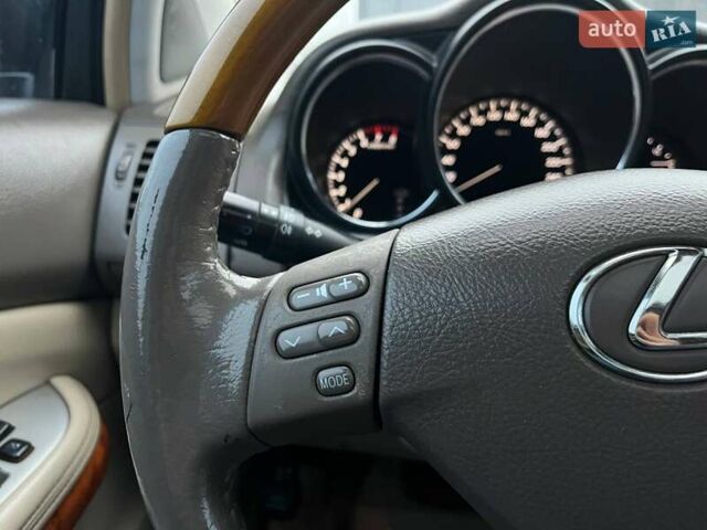 Черный Лексус РХ, объемом двигателя 3 л и пробегом 330 тыс. км за 8990 $, фото 24 на Automoto.ua